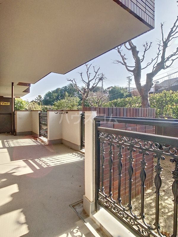 16/28 バルコニー