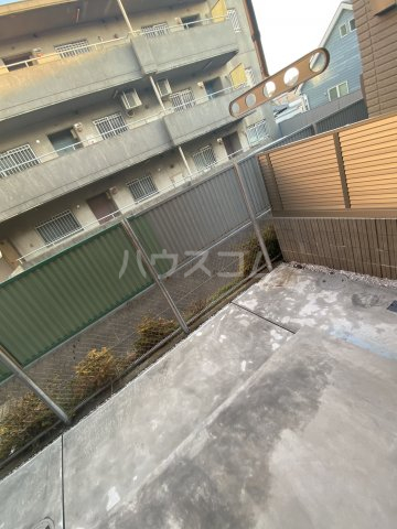 19/30 バルコニー