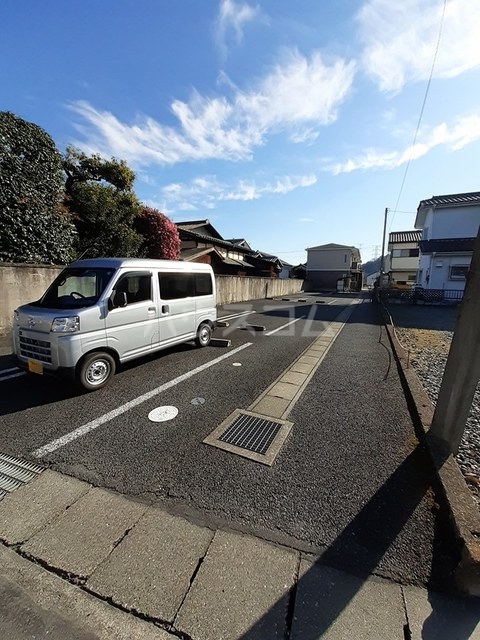 15/21 駐車場