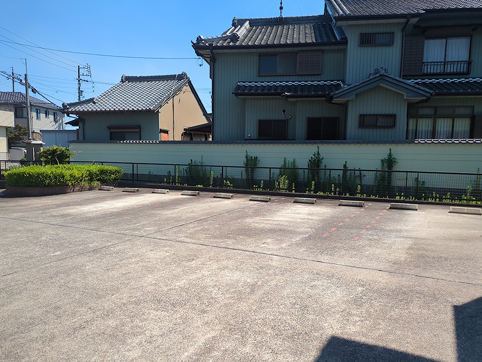2/10 駐車場