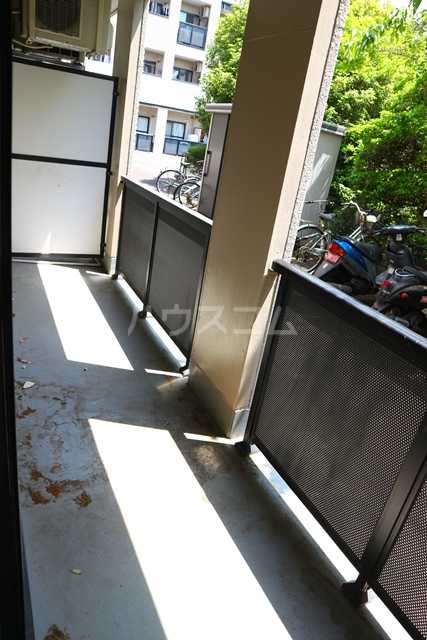 22/30 バルコニー