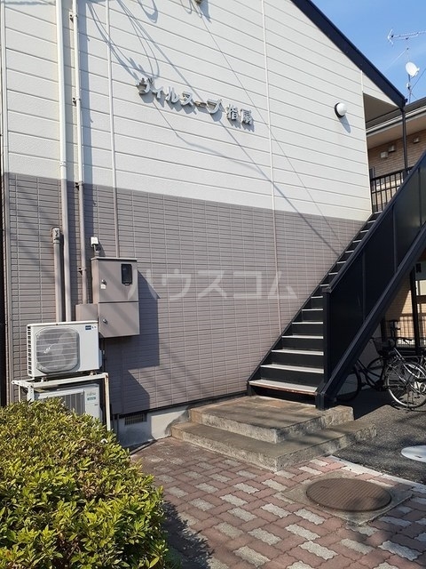 14/20 エントランス