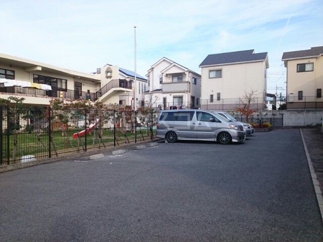 14/20 駐車場
