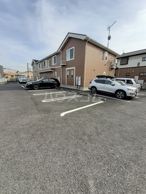 15/27 駐車場