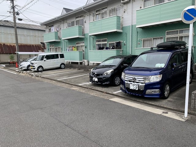 22/29 駐車場