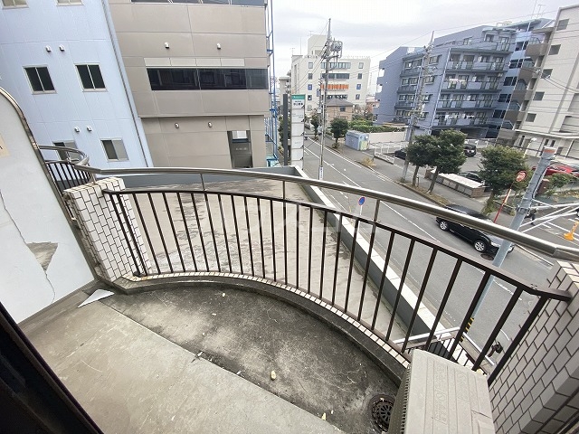 19/30 バルコニー