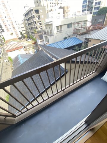 18/28 バルコニー