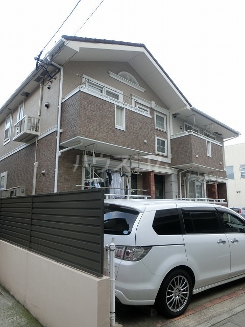 14/20 エントランス