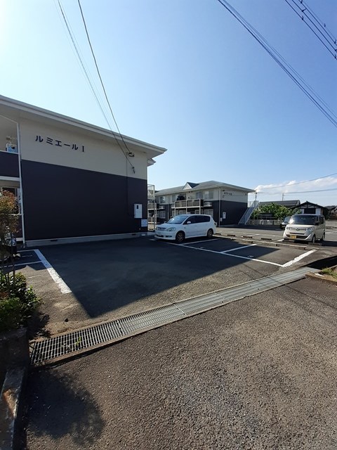 15/21 駐車場