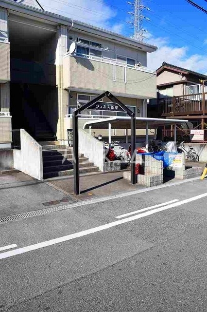 17/27 駐車場