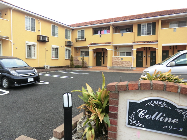 22/28 駐車場