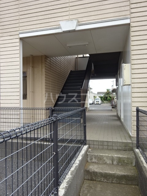14/21 エントランス