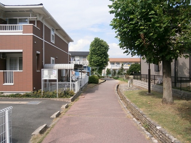 22/29 エントランス