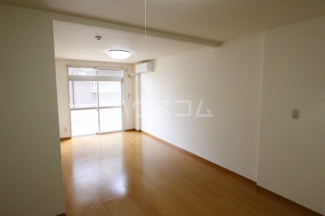 3/27 リビング/ダイニング