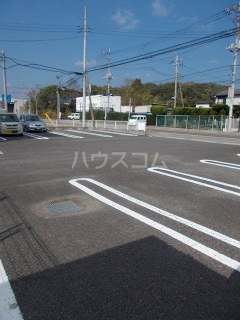 14/20 駐車場