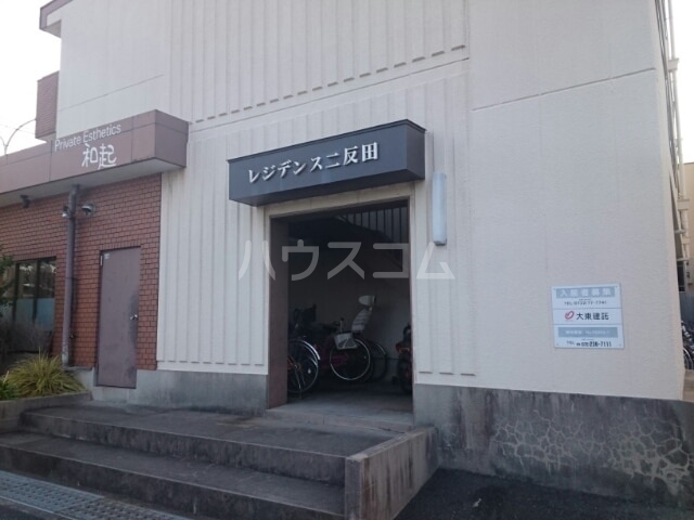 13/20 エントランス