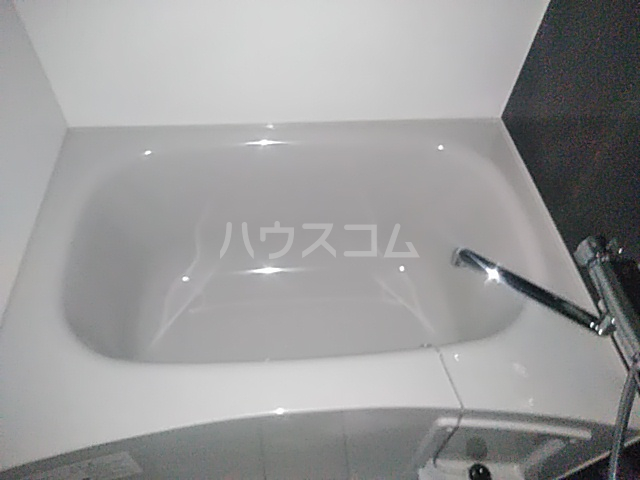 14/30 浴室
