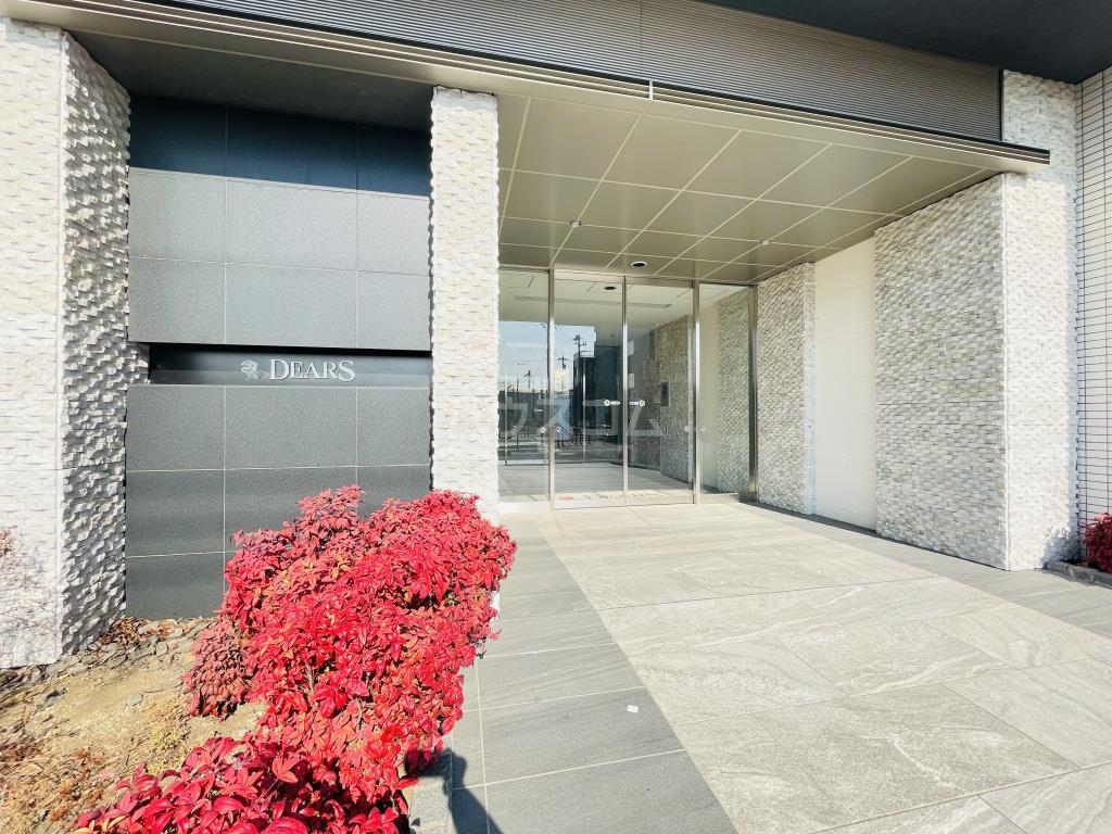 18/24 エントランス