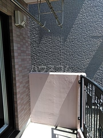 20/27 バルコニー