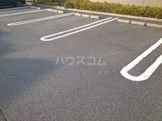 15/21 駐車場