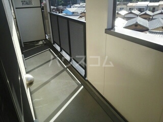 13/21 バルコニー