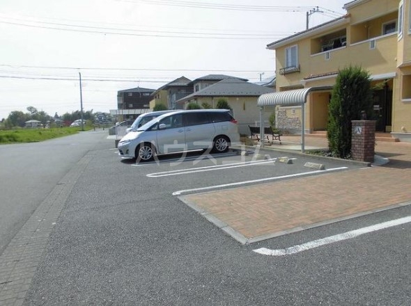 2/8 駐車場