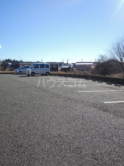 2/8 駐車場