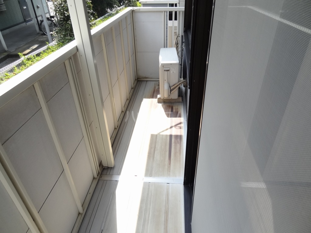 14/27 バルコニー