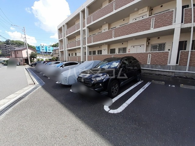15/30 駐車場