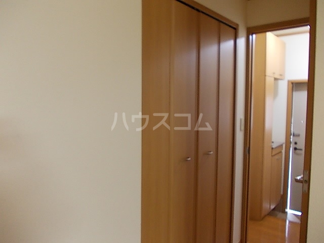 14/20 エントランス
