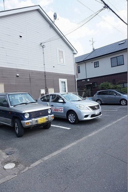 17/25 駐車場