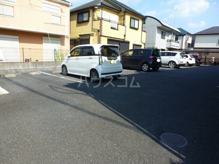 14/19 駐車場