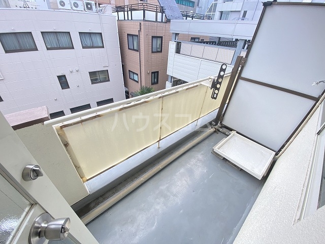 18/30 バルコニー