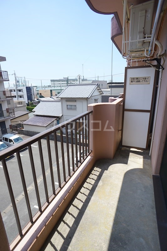 19/26 バルコニー