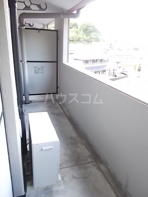 13/21 バルコニー