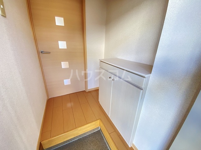 13/30 玄関
