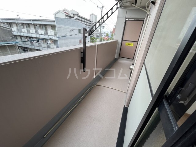 13/30 バルコニー