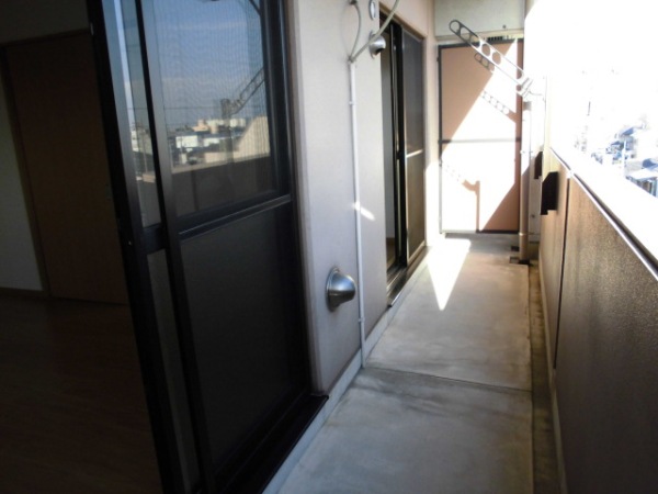 17/30 バルコニー