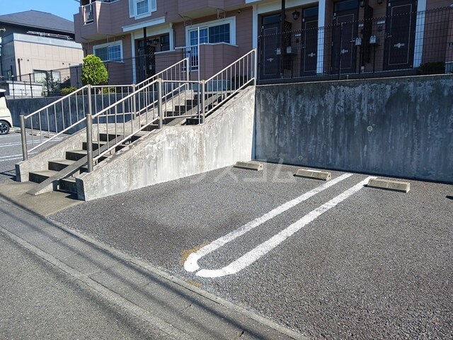 15/21 駐車場