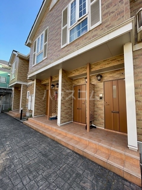 15/28 エントランス