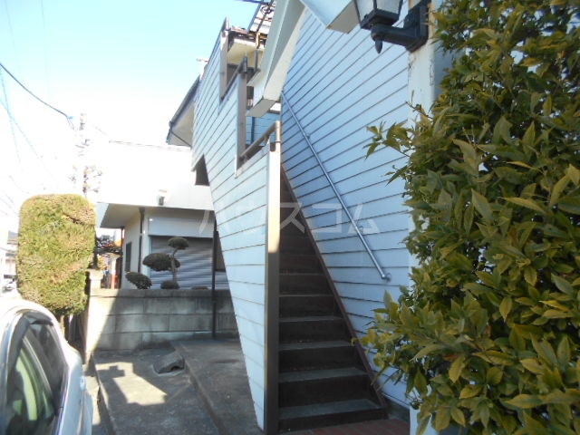 22/30 エントランス