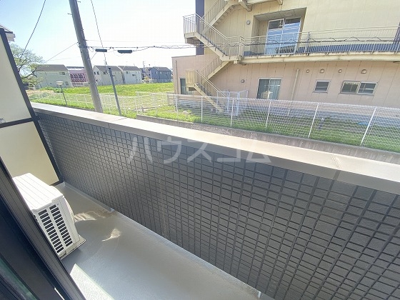 18/28 バルコニー
