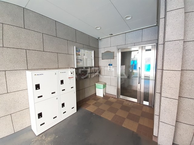 2/8 エントランス