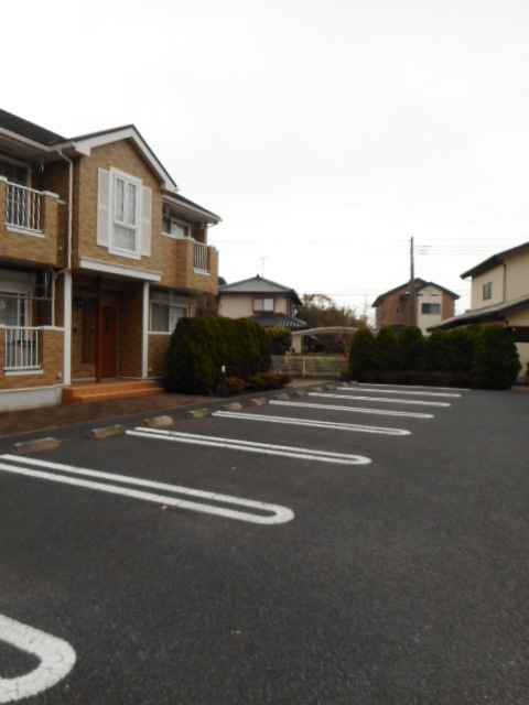 20/30 駐車場
