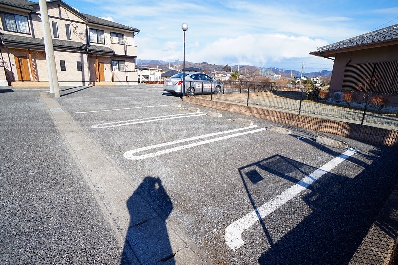 15/21 駐車場