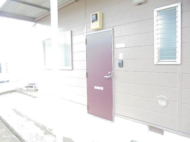 18/24 エントランス