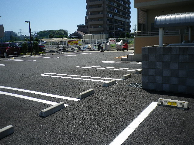 22/30 駐車場