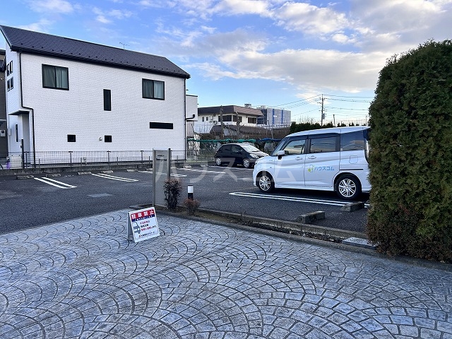 4/10 駐車場