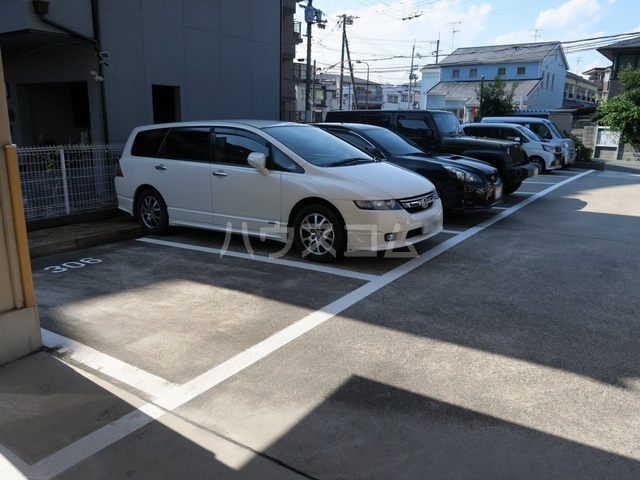 16/29 駐車場