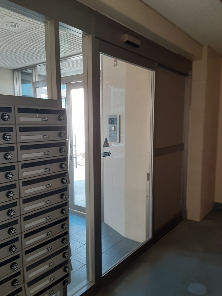 17/24 エントランス